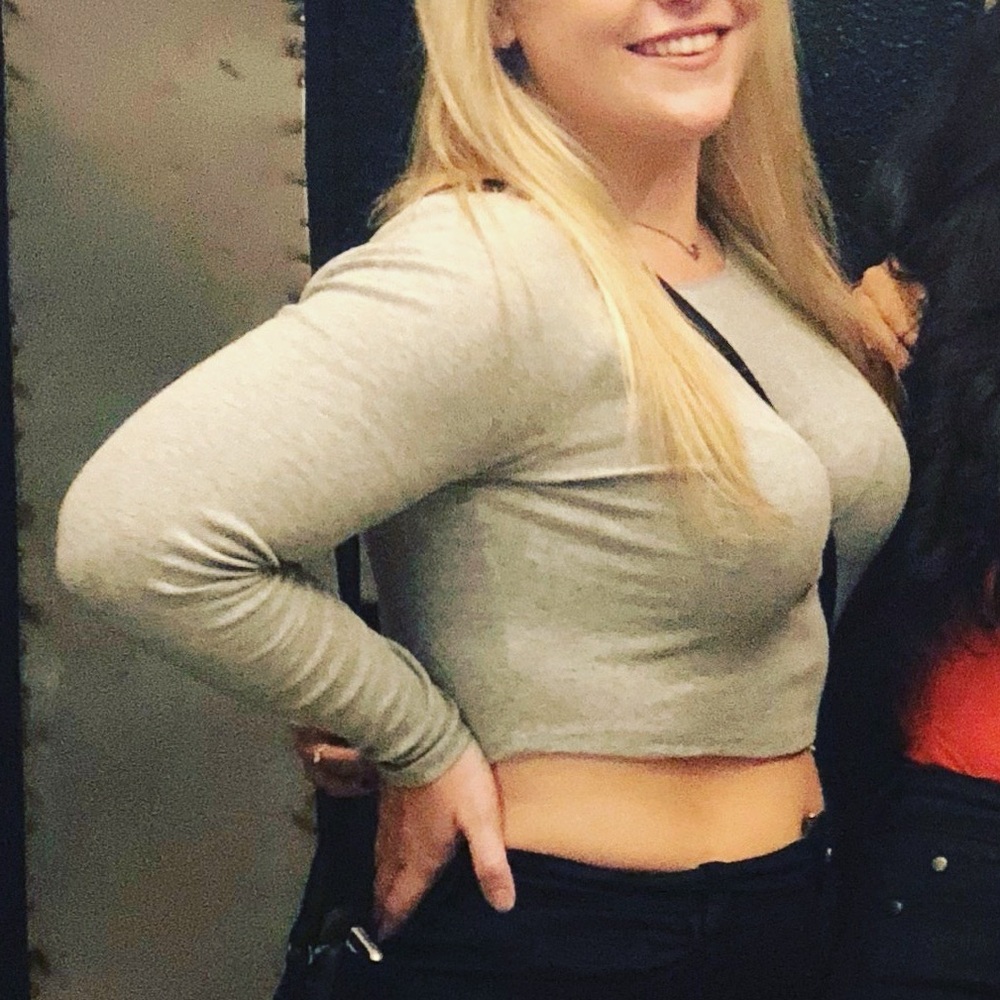 Large Grey Long Sleeve Crop Top